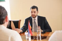 Նախարար Համբարձում Մաթևոսյանը ընդունել է «Ստարտափ Արմենիա» գիտակրթական հիմնադրամի համահիմնադիր Հակոբ Հակոբյանին և «Սևան Ստարտափ Սամմիթ»-ի ներկայացուցիչներին