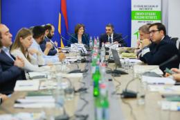 The 8th Meeting of the Project Board of the UNDP-GCF “De-Risking and Scaling-up Investment in Energy Efficient Building Retrofits” Project Was Held