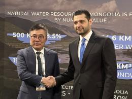 Շրջակա միջավայրի նախարար Համբարձում Մաթևոսյանը հանդիպել է Մոնղոլիայի Շրջակա միջավայրի և կլիմայի փոփության նախարար Բաթ-Էրդենե Բաթ-Ուլզիի հետ Շրջակա միջավայրի նախարար Համբարձում Մաթևոսյանը հանդիպել է Մոնղոլիայի Շրջակա միջավայրի և կլիմայի փոփության նախարար Բաթ-Էրդենե Բաթ-Ուլզիի հետ