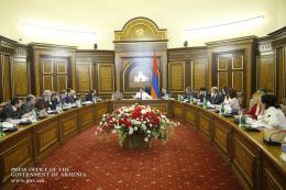 Նախարար Արծվիկ Մինասյանը ներկայացրել է ՀՀ բնապահպանության նախարարության 2017 թ. համար նախատեսված 8 գերակա խնդրի և 6 միջոցառման կատարման ընթացքը
