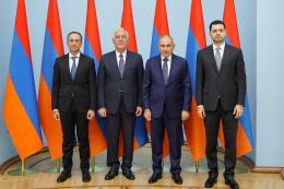 Հայաստանի Հանրապետության  նախագահ Վահագն Խաչատուրյանի և վարչապետ Նիկոլ Փաշինյանի ներկայությամբ Նախագահական նստավայրում տեղի ունեցավ Շրջակա միջավայրի նախարարի երդման արարողությունը
