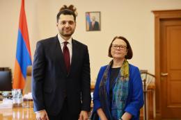 Նախարար Համբարձում Մաթևոսյանը հանդիպում է ունեցել Հայաստանի Հանրապետությունում Ֆինլանդիայի Հանրապետության արտակարգ և լիազոր դեսպան Կիրստի Նարինենի հետ