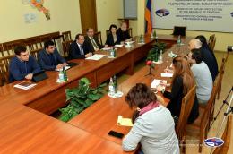 Արծվիկ Մինասյանը հանդիպում է ունեցել «Կառուցողական երկխոսության հանձնառություն» ծրագրի ներկայացուցիչների հետ